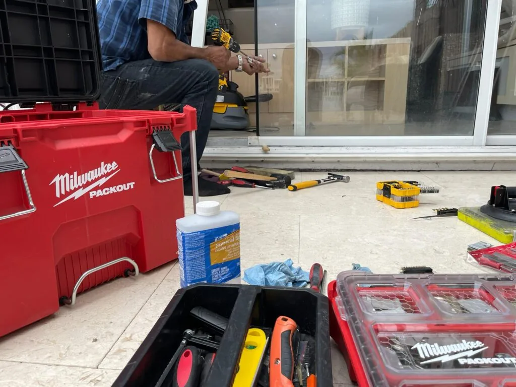Sliding door repair patio