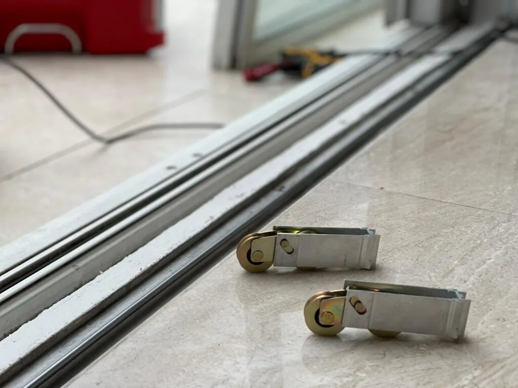 sliding door roller repair